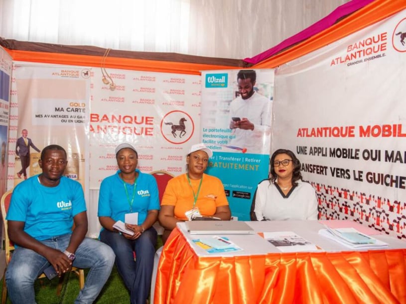 Mobirise Website Builder